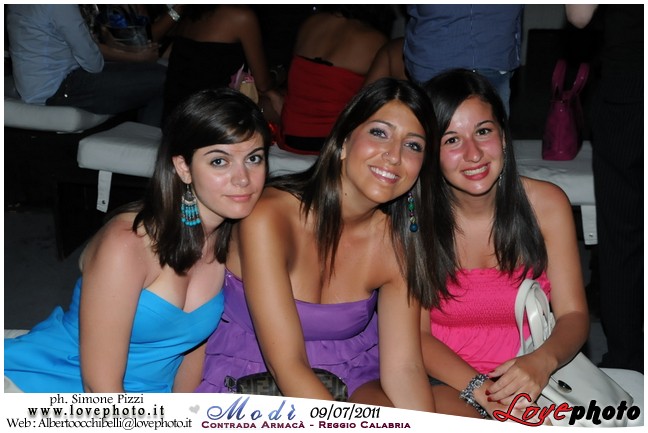 020Modi_Party_LovePhoto_09072011.jpg