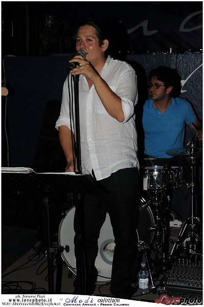 042Modi_Party_LovePhoto_09072011.jpg