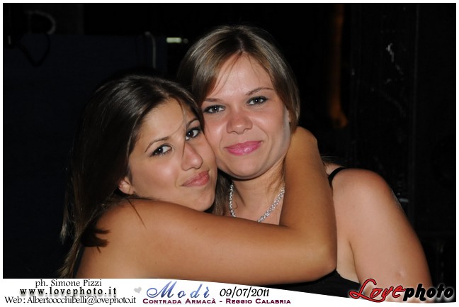 071Modi_Party_LovePhoto_09072011.jpg