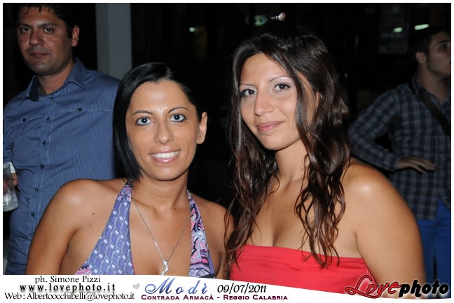 091Modi_Party_LovePhoto_09072011.jpg