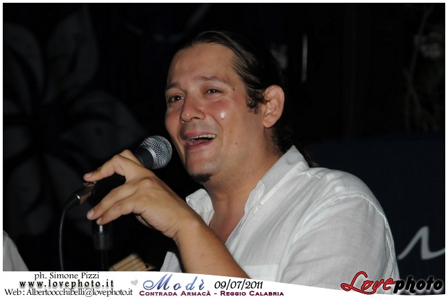 092Modi_Party_LovePhoto_09072011.jpg