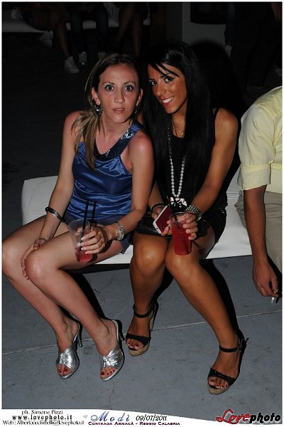 096Modi_Party_LovePhoto_09072011.jpg