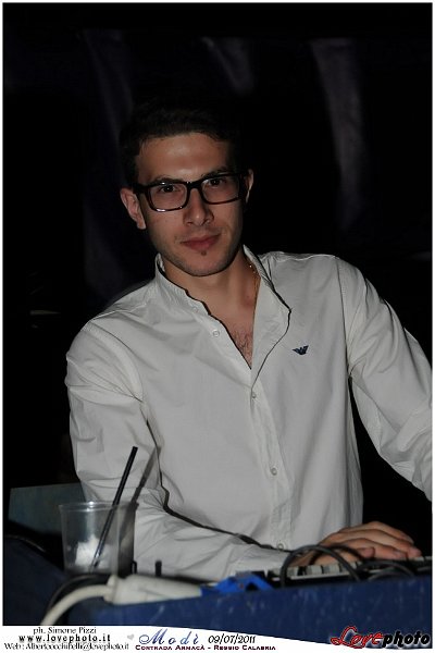 108Modi_Party_LovePhoto_09072011.jpg