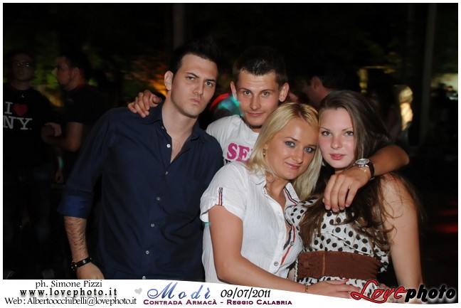 137Modi_Party_LovePhoto_09072011.jpg