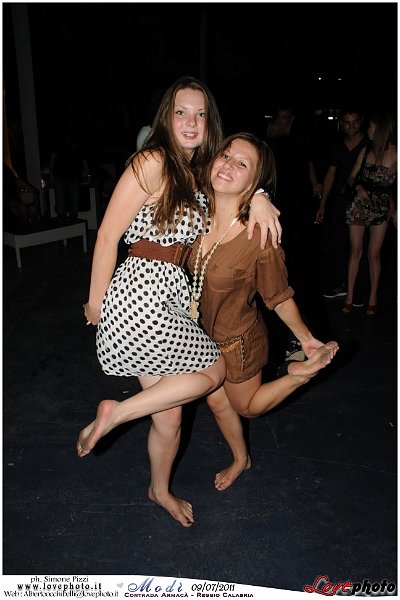 142Modi_Party_LovePhoto_09072011.jpg
