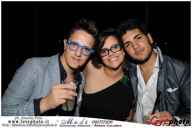 148Modi_Party_LovePhoto_09072011.jpg