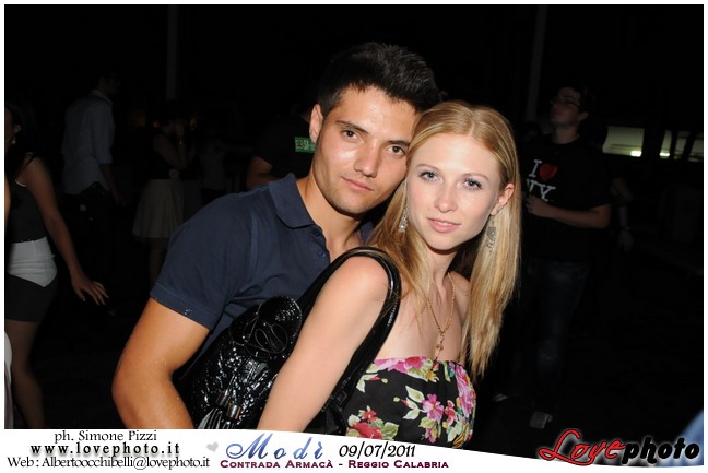 151Modi_Party_LovePhoto_09072011.jpg