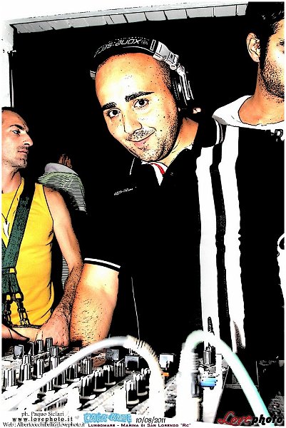 300Lido_CalaAzul_Night_Party_LovePhoto_10082011.jpg