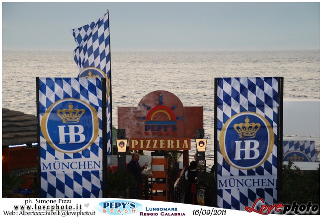 003Lido_PepysBeach_Party_LovePhoto_16092011.jpg