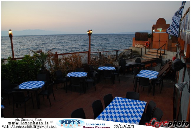 012Lido_PepysBeach_Party_LovePhoto_16092011.jpg