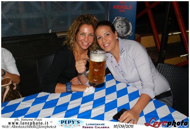 135Lido_PepysBeach_Party_LovePhoto_16092011.jpg