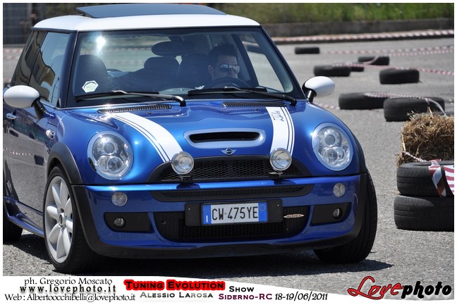 004TuningEvolutionShow2011_LovePhoto_1819062011.jpg - GREGORIO MOSCATO  PHOTOGRAPHER