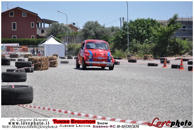 016TuningEvolutionShow2011_LovePhoto_1819062011.jpg - GREGORIO MOSCATO  PHOTOGRAPHER