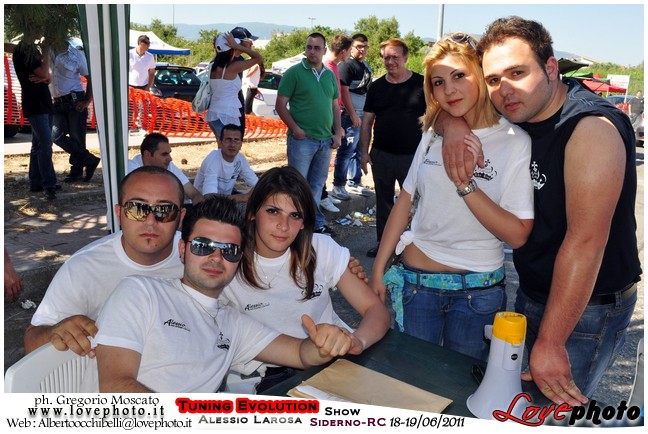 133TuningEvolutionShow2011_LovePhoto_1819062011.jpg - GREGORIO MOSCATO  PHOTOGRAPHER