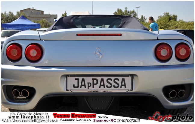 138TuningEvolutionShow2011_LovePhoto_1819062011.jpg - GREGORIO MOSCATO  PHOTOGRAPHER