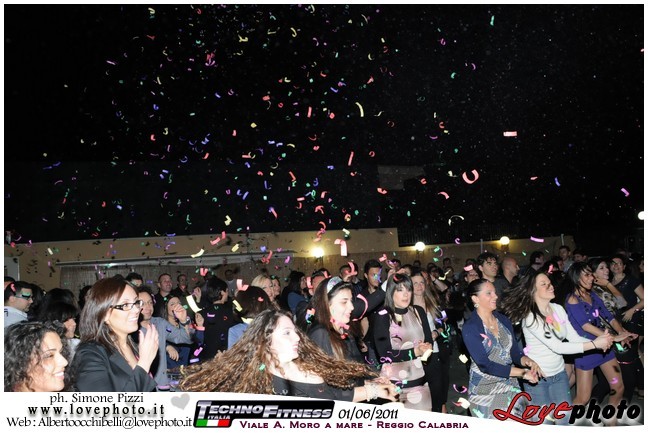 014TechnoFitness_Party_LovePhoto_01062011.jpg