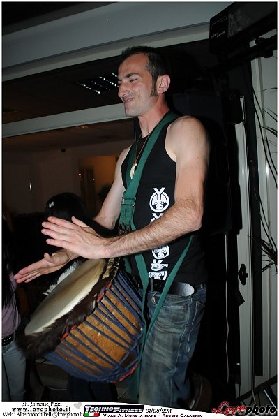 025TechnoFitness_Party_LovePhoto_01062011.jpg