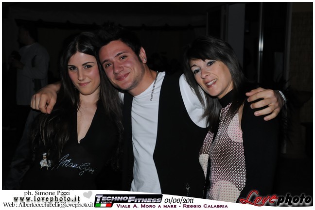 029TechnoFitness_Party_LovePhoto_01062011.jpg