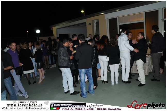 034TechnoFitness_Party_LovePhoto_01062011.jpg