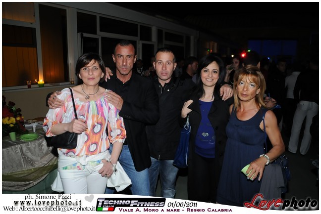101TechnoFitness_Party_LovePhoto_01062011.jpg