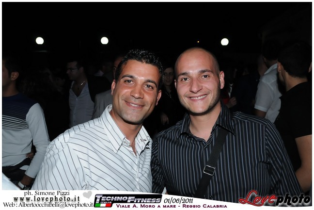 142TechnoFitness_Party_LovePhoto_01062011.jpg