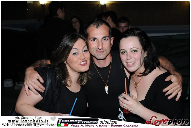 144TechnoFitness_Party_LovePhoto_01062011.jpg