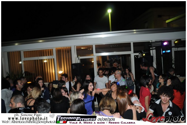 176TechnoFitness_Party_LovePhoto_01062011.jpg