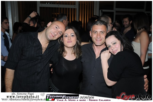 182TechnoFitness_Party_LovePhoto_01062011.jpg