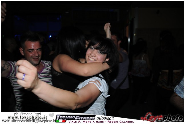 186TechnoFitness_Party_LovePhoto_01062011.jpg
