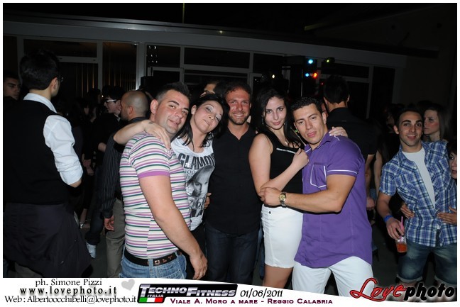 202TechnoFitness_Party_LovePhoto_01062011.jpg