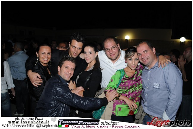232TechnoFitness_Party_LovePhoto_01062011.jpg