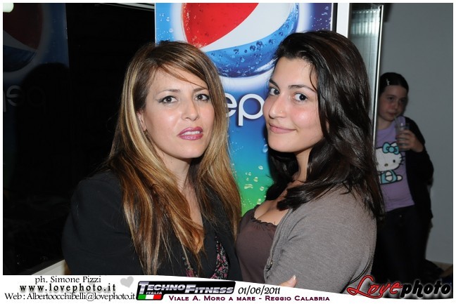 234TechnoFitness_Party_LovePhoto_01062011.jpg