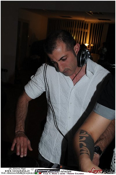 237TechnoFitness_Party_LovePhoto_01062011.jpg