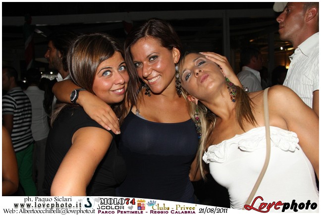 208Club_Privee_Molo74_LovePhoto_21082011.jpg