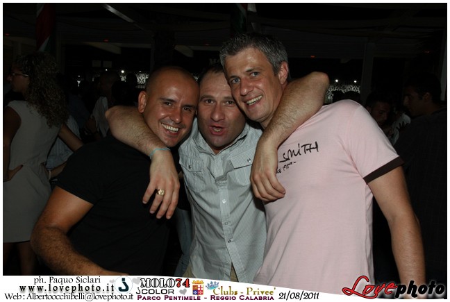 240Club_Privee_Molo74_LovePhoto_21082011.jpg
