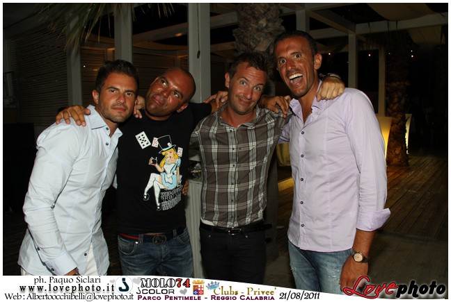 243Club_Privee_Molo74_LovePhoto_21082011.jpg