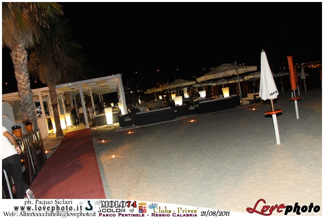 274Club_Privee_Molo74_LovePhoto_21082011.jpg