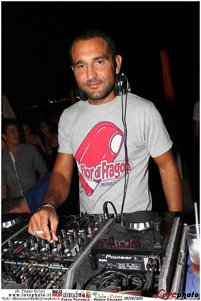 272Club_Privee_Molo74_LovePhoto_28082011.jpg