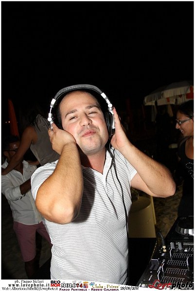 323Club_Privee_Molo74_LovePhoto_28082011.jpg