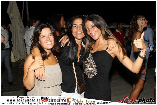 333Club_Privee_Molo74_LovePhoto_28082011.jpg