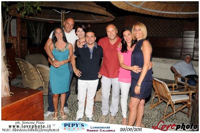 050Pepys_Beach_Party_LovePhoto_29062011.jpg