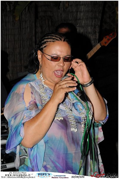 132Pepys_Beach_Party_LovePhoto_29062011.jpg