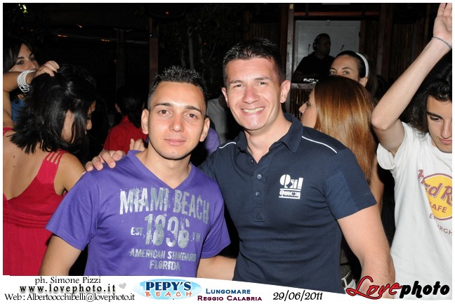 145Pepys_Beach_Party_LovePhoto_29062011.jpg