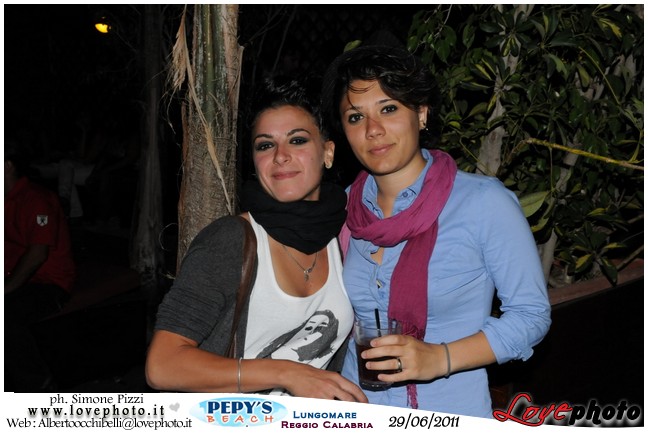 192Pepys_Beach_Party_LovePhoto_29062011.jpg